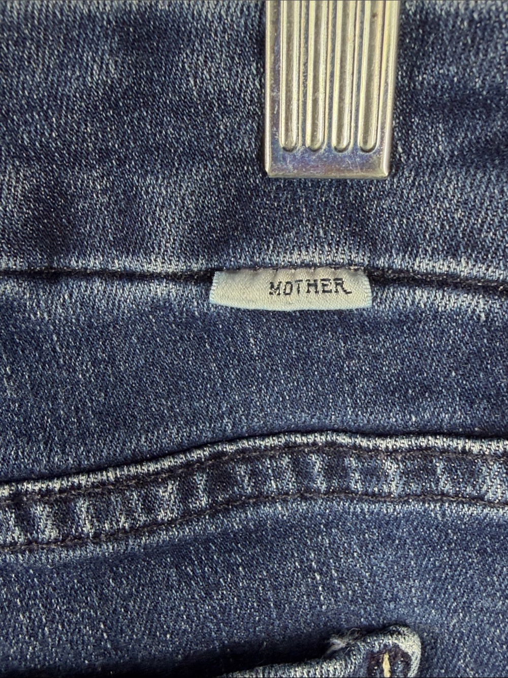 MOTHER The Looker Ankle Fray in Invitation Only. - Picture 8 of 13